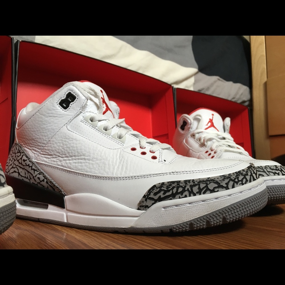 Air Jordan white cement 3’s - Picture 2 of 5